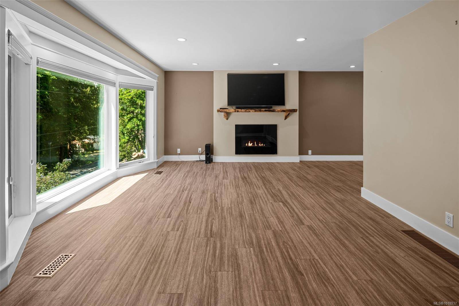 Langford, BC V9B 3M8,2381 Bellamy Rd