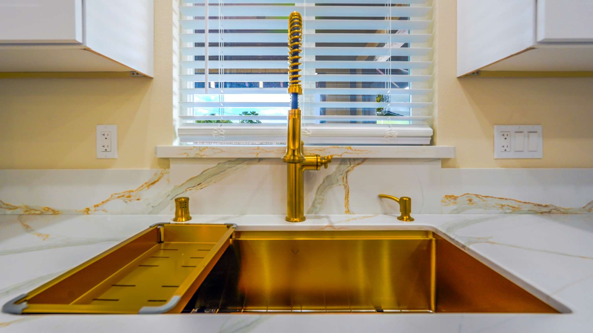 Pahoa, HI 96778,16-2141 SILVERSWORD DR