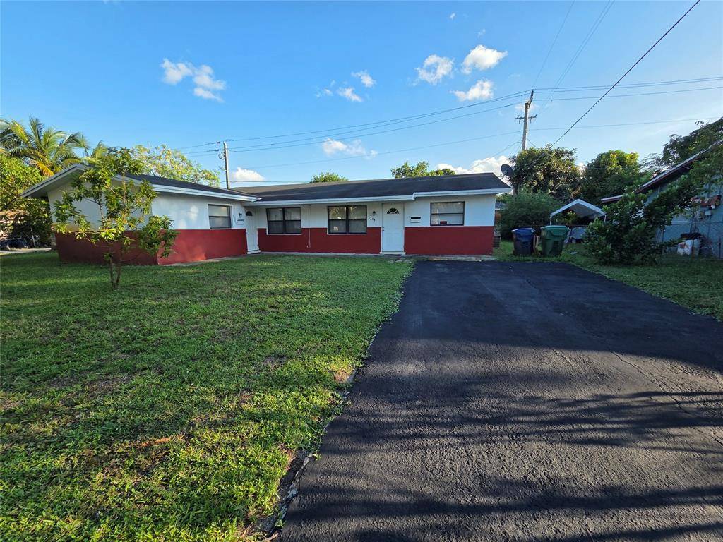 Lauderhill, FL 33313,5204 NW 15th Ct