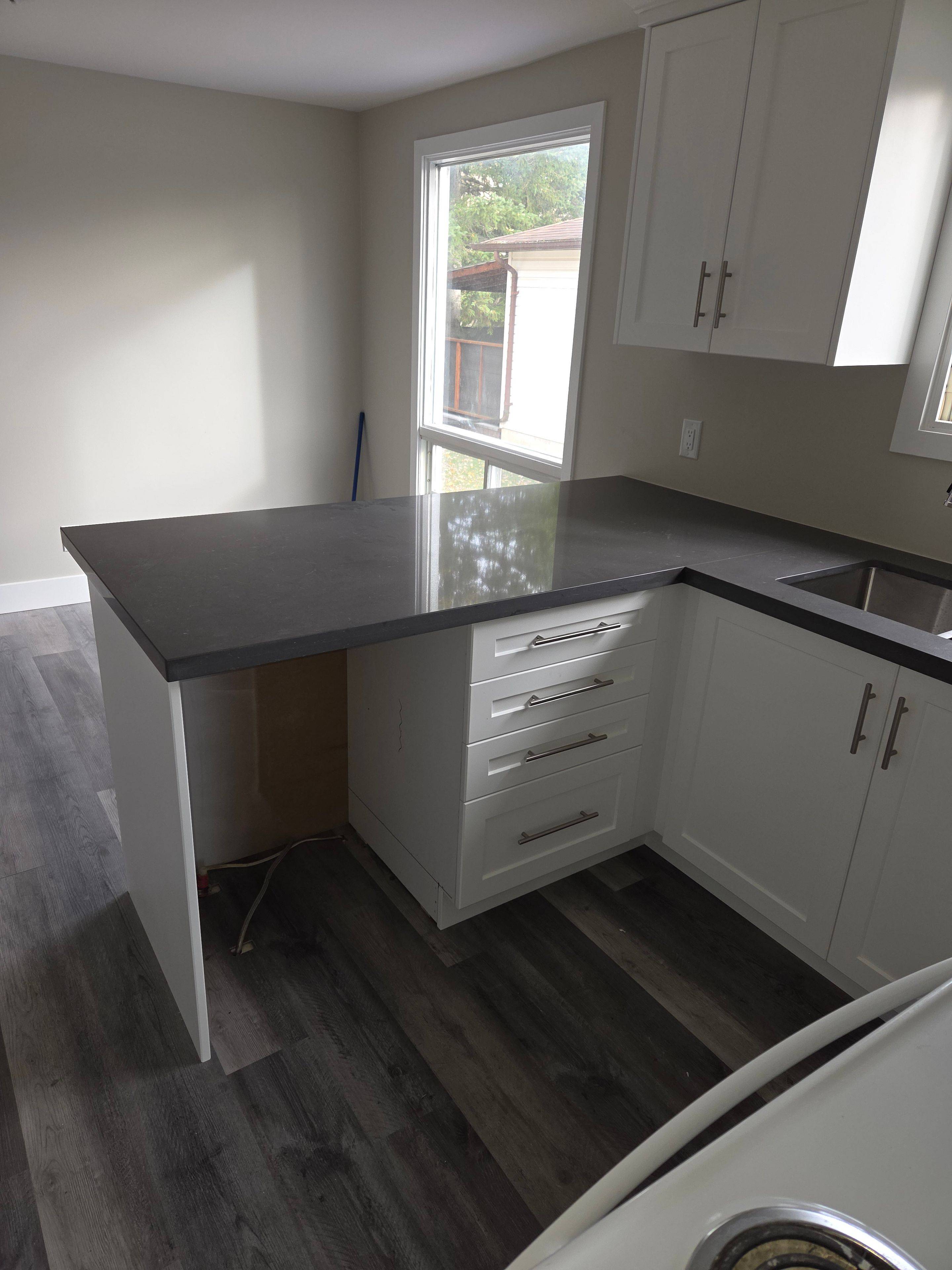 Innisfil, ON L0L 1L0,39 Royal Oak DR