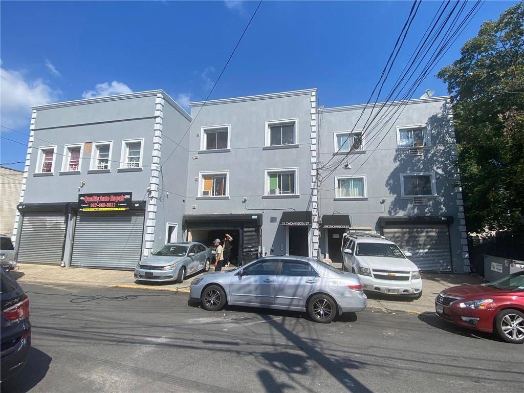 Staten Island, NY 10304,75 Thompson ST North