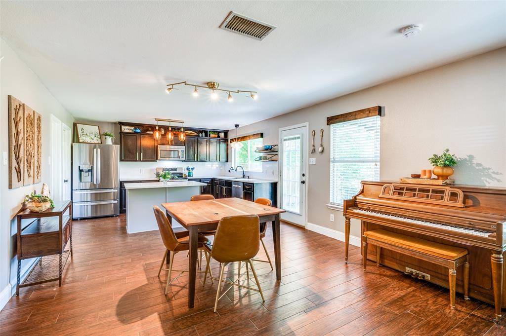 Aubrey, TX 76227,1405 Cardinal Way