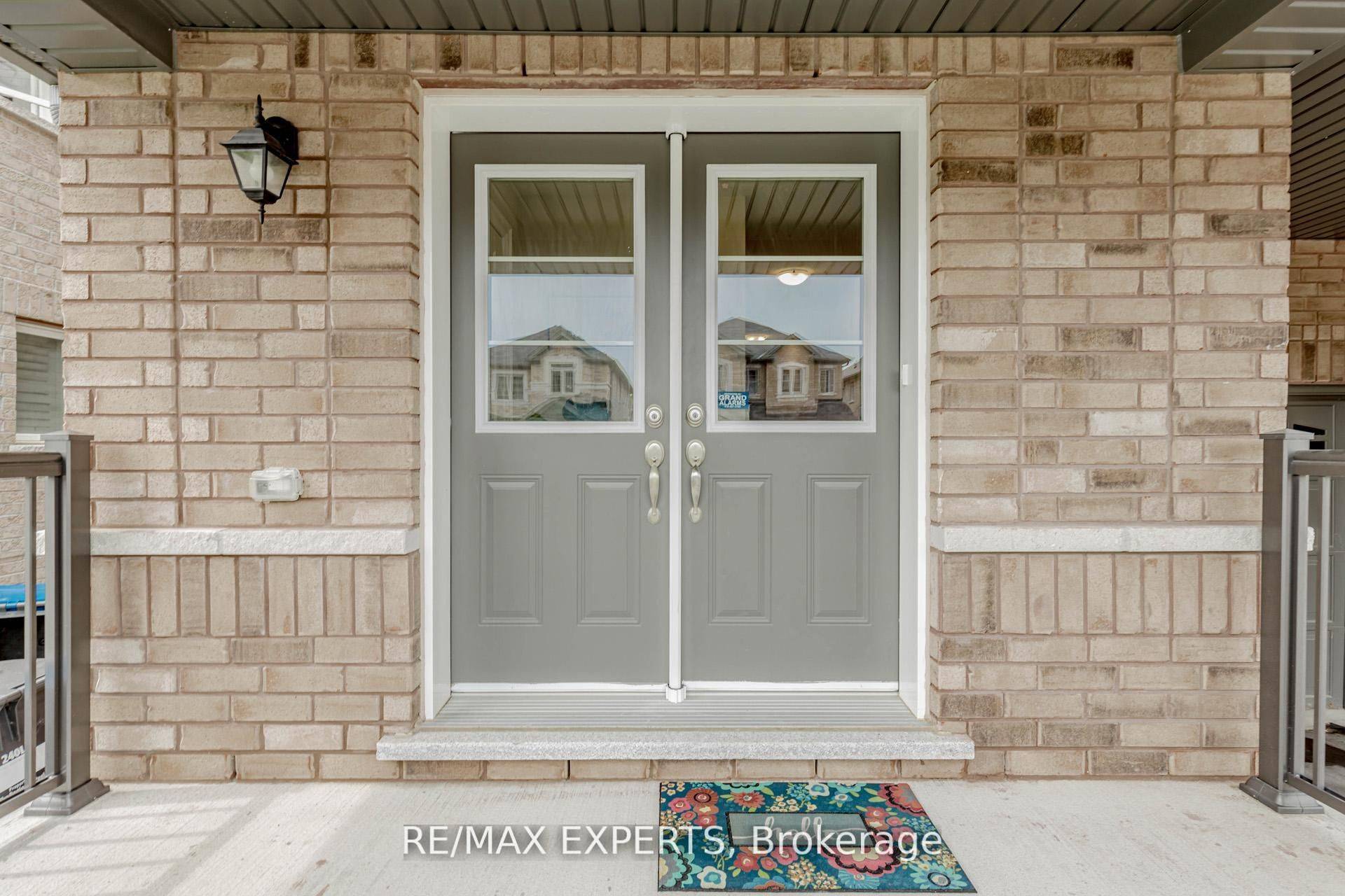 Caledon, ON L7C 4H4,92 Deer Ridge TRL