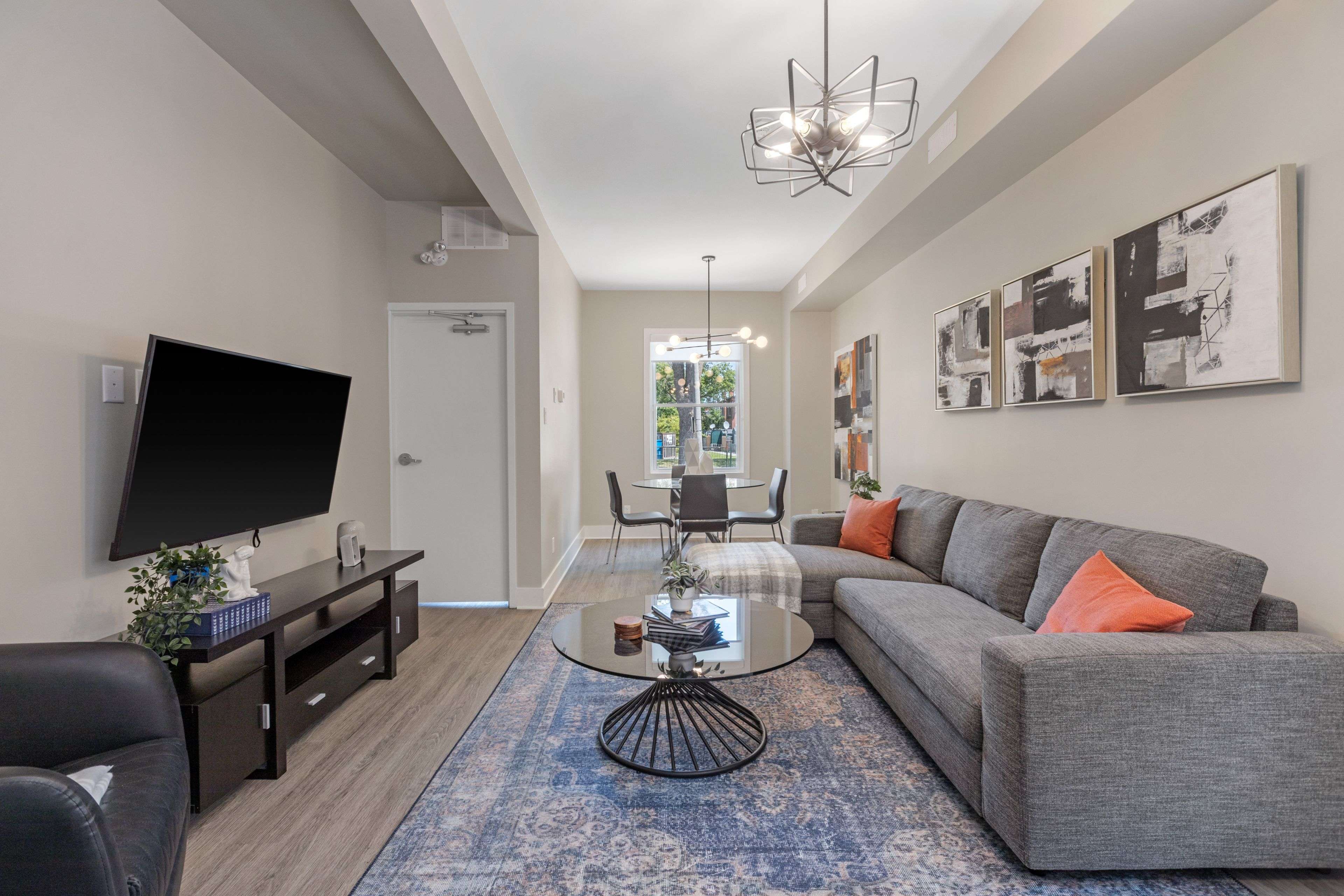 Lower Town - Sandy Hill, ON K1N 7R3,80 Nelson ST