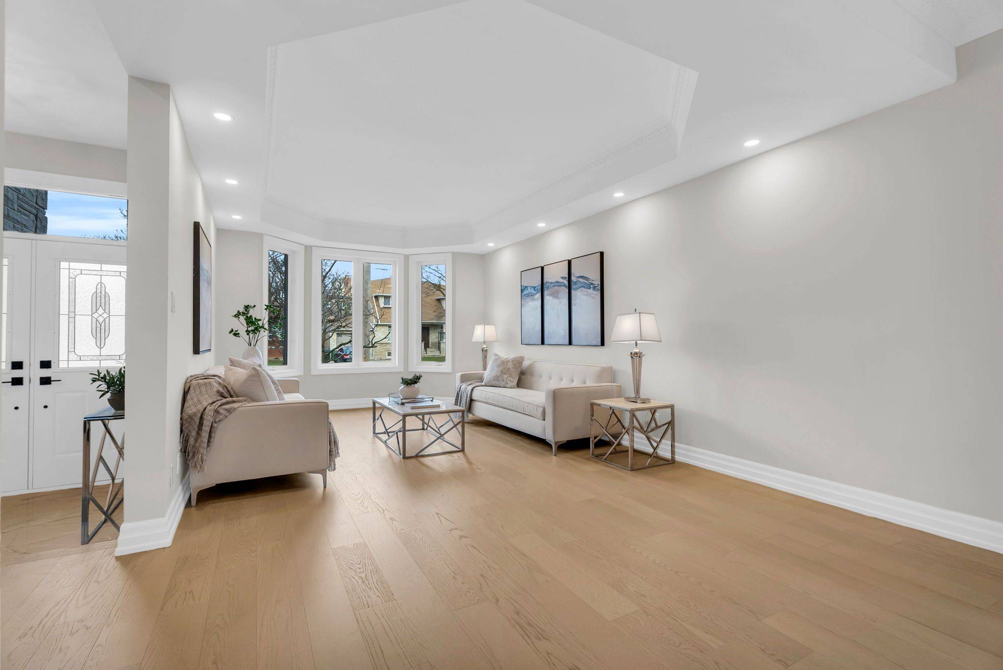 Toronto C07, ON M2M 1M2,111 Pleasant AVE