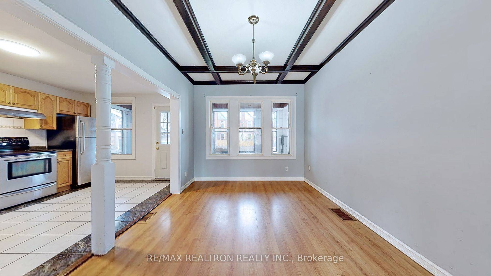 Hamilton, ON L8L 7L9,39 Belmont AVE