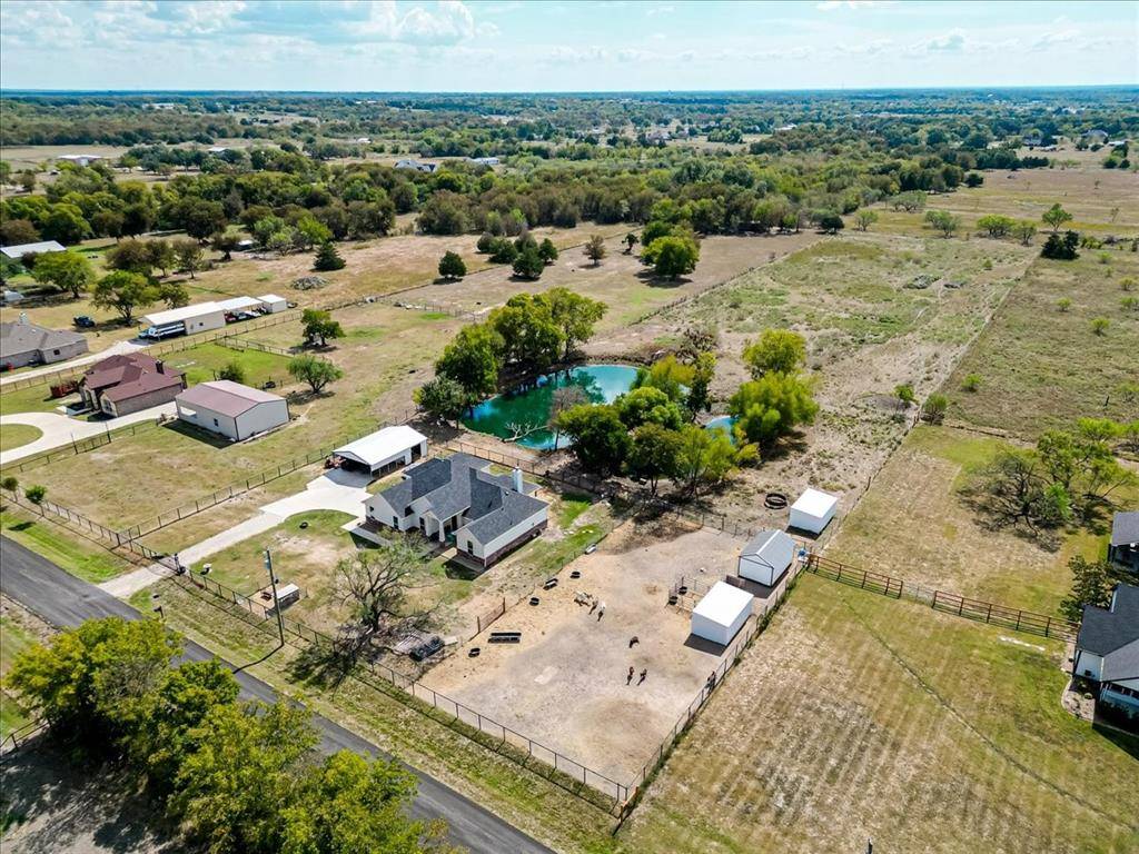 Greenville, TX 75402,3327 County Road 2182
