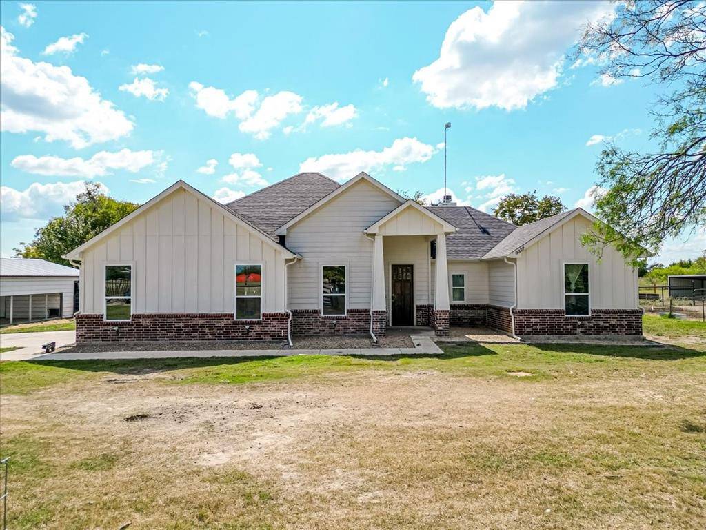 Greenville, TX 75402,3327 County Road 2182