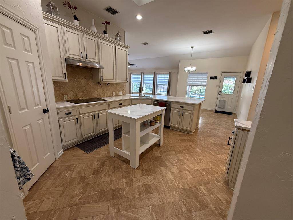 Keller, TX 76248,1709 Meridian Court