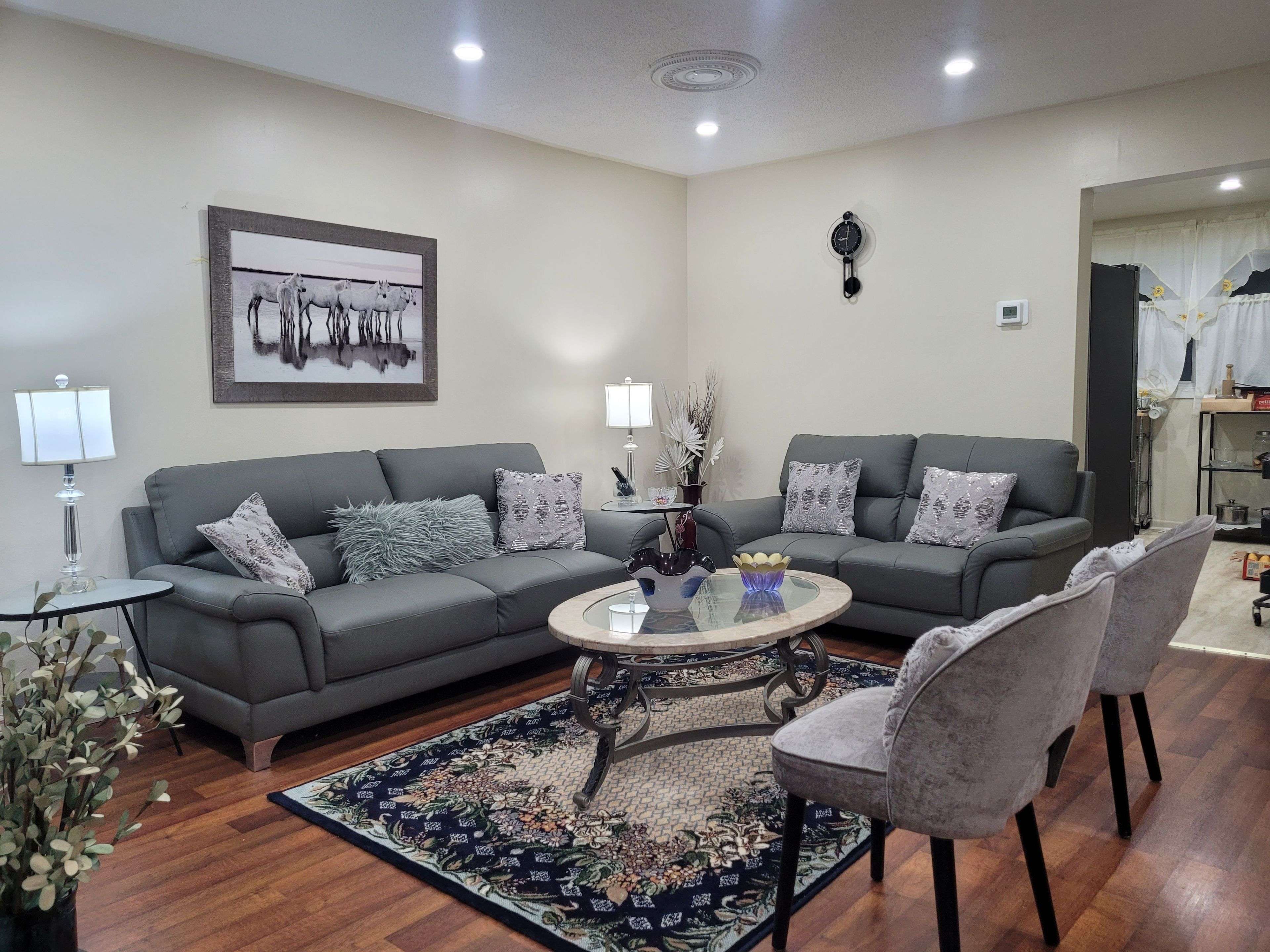 Toronto E09, ON M1E 4G4,96 Trailridge CRES