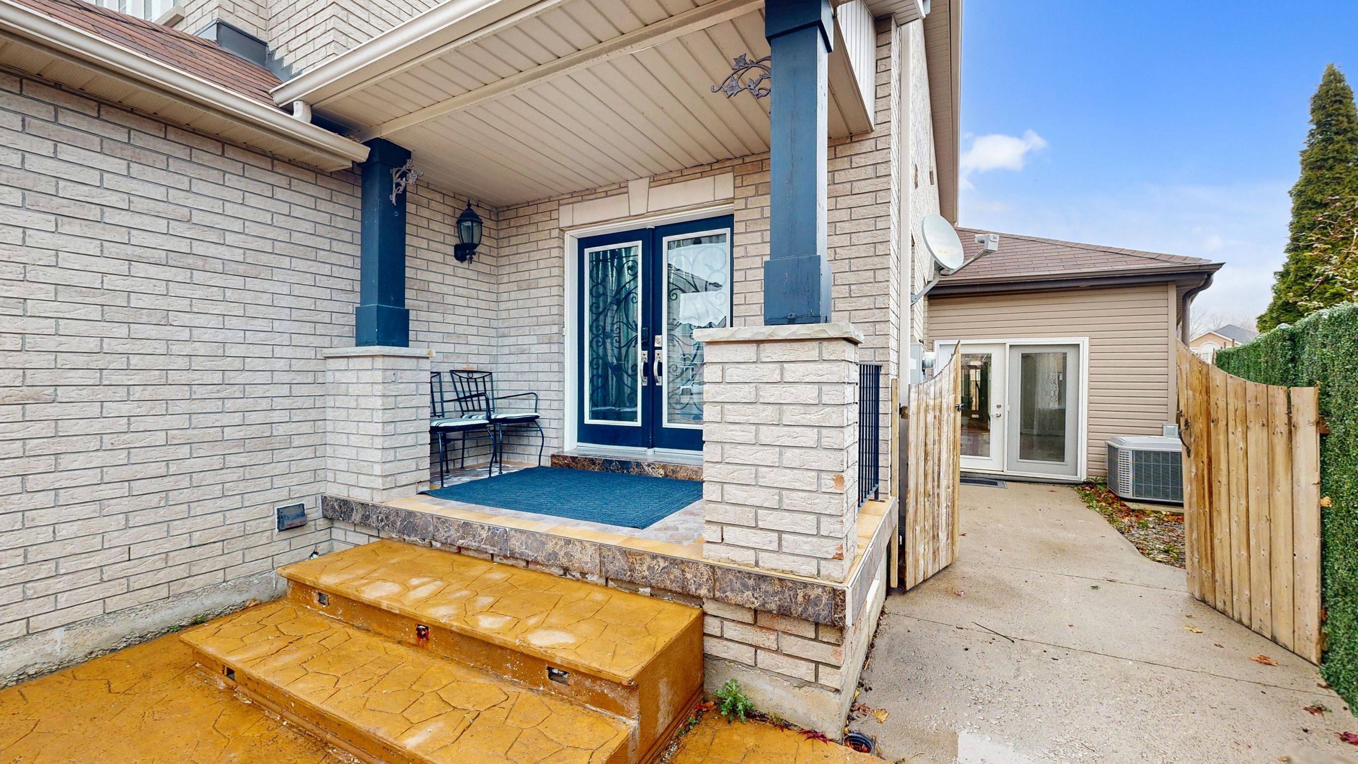 Markham, ON L3S 4T8,419 Elson ST