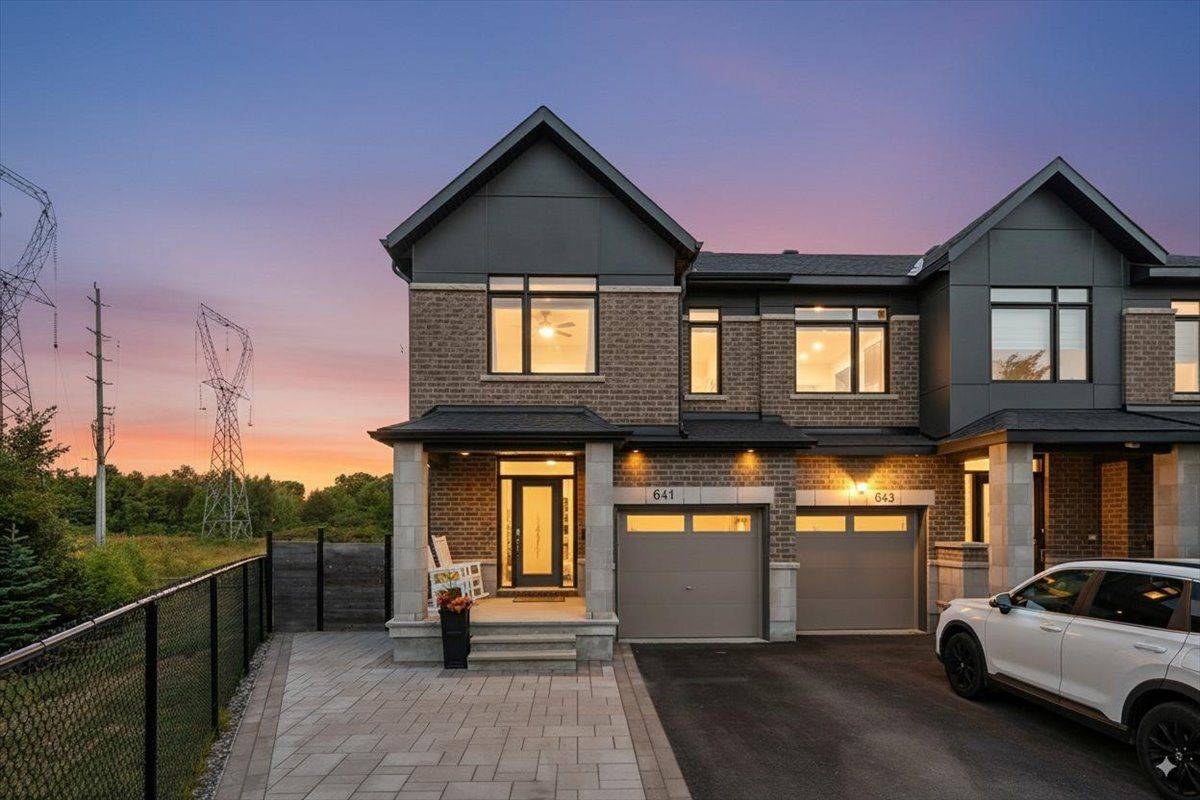 Stittsville - Munster - Richmond, ON K2S 2N7,641 Putney CRES