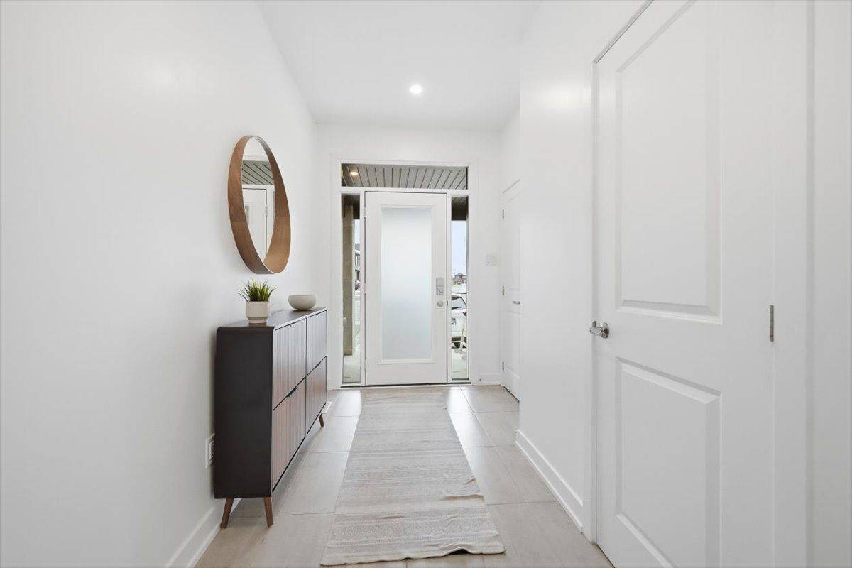 Stittsville - Munster - Richmond, ON K2S 2N7,641 Putney CRES