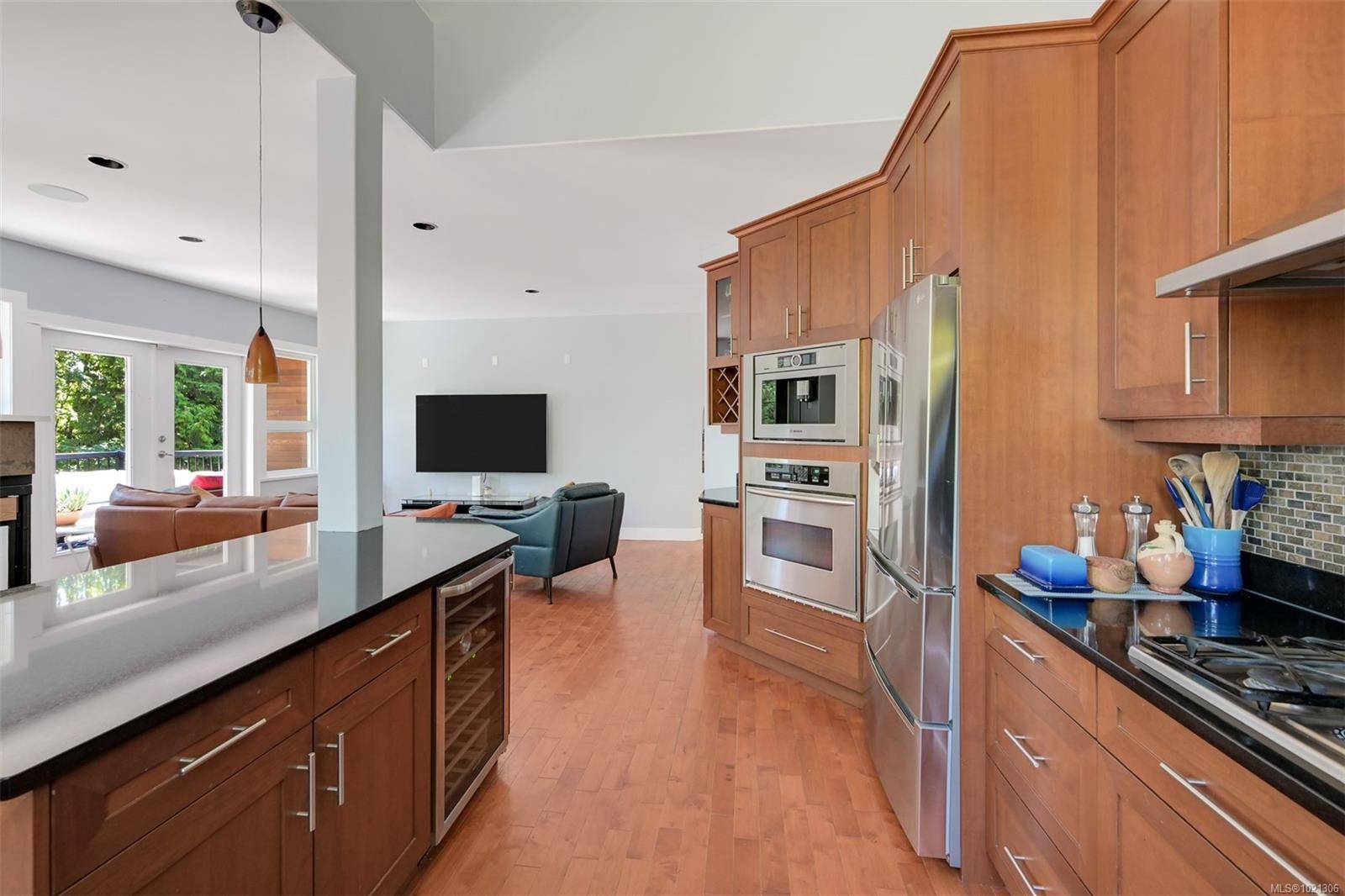 Central Saanich, BC V8M 1A6,6799 Jedora Dr