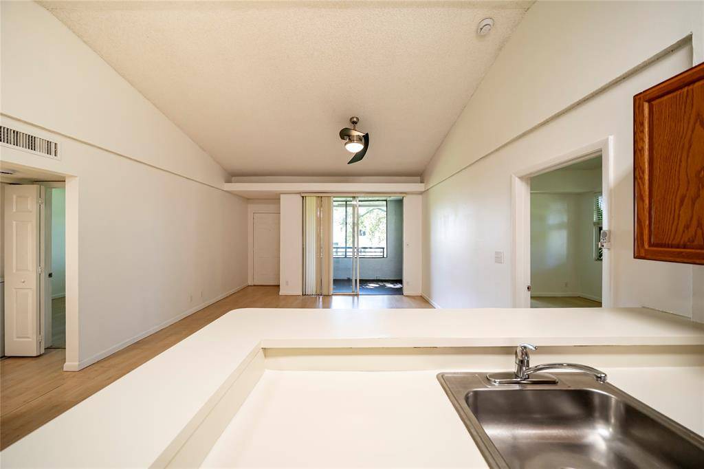 Coconut Creek, FL 33063,721 Lyons Rd #15-208