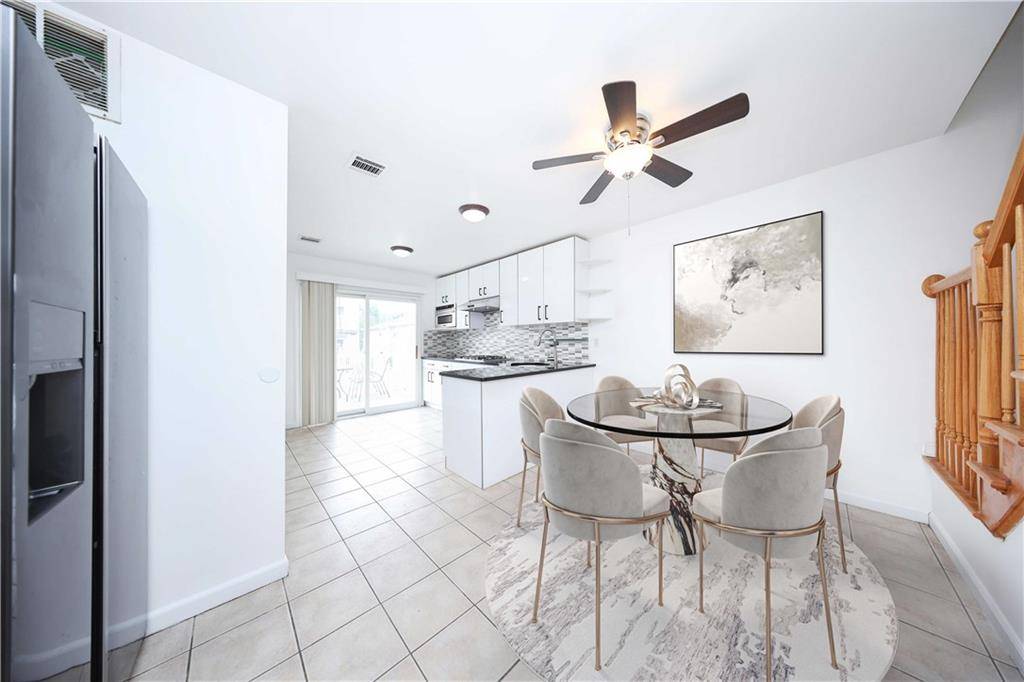 Staten  Island, NY 10306,139 Kiswick ST