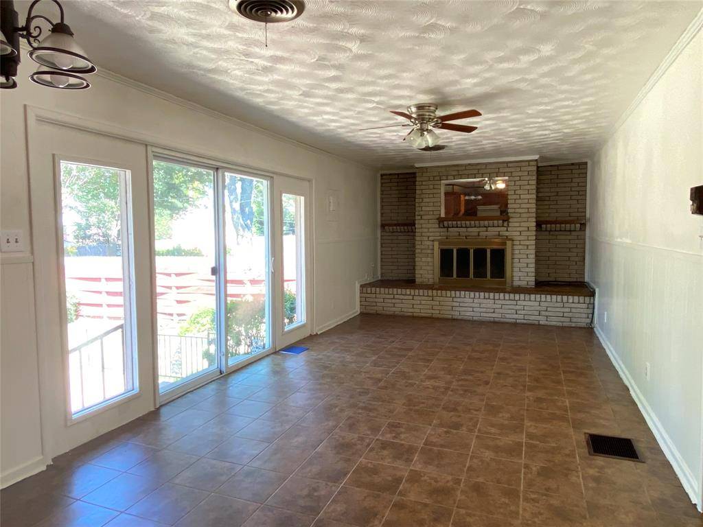 Lake Worth, TX 76135,4117 Big Bend Trail