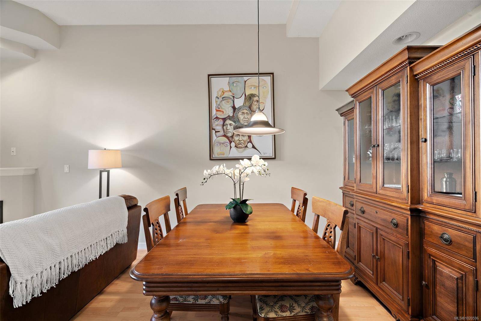 Victoria, BC V8T 5L4,1019 North Park St #21