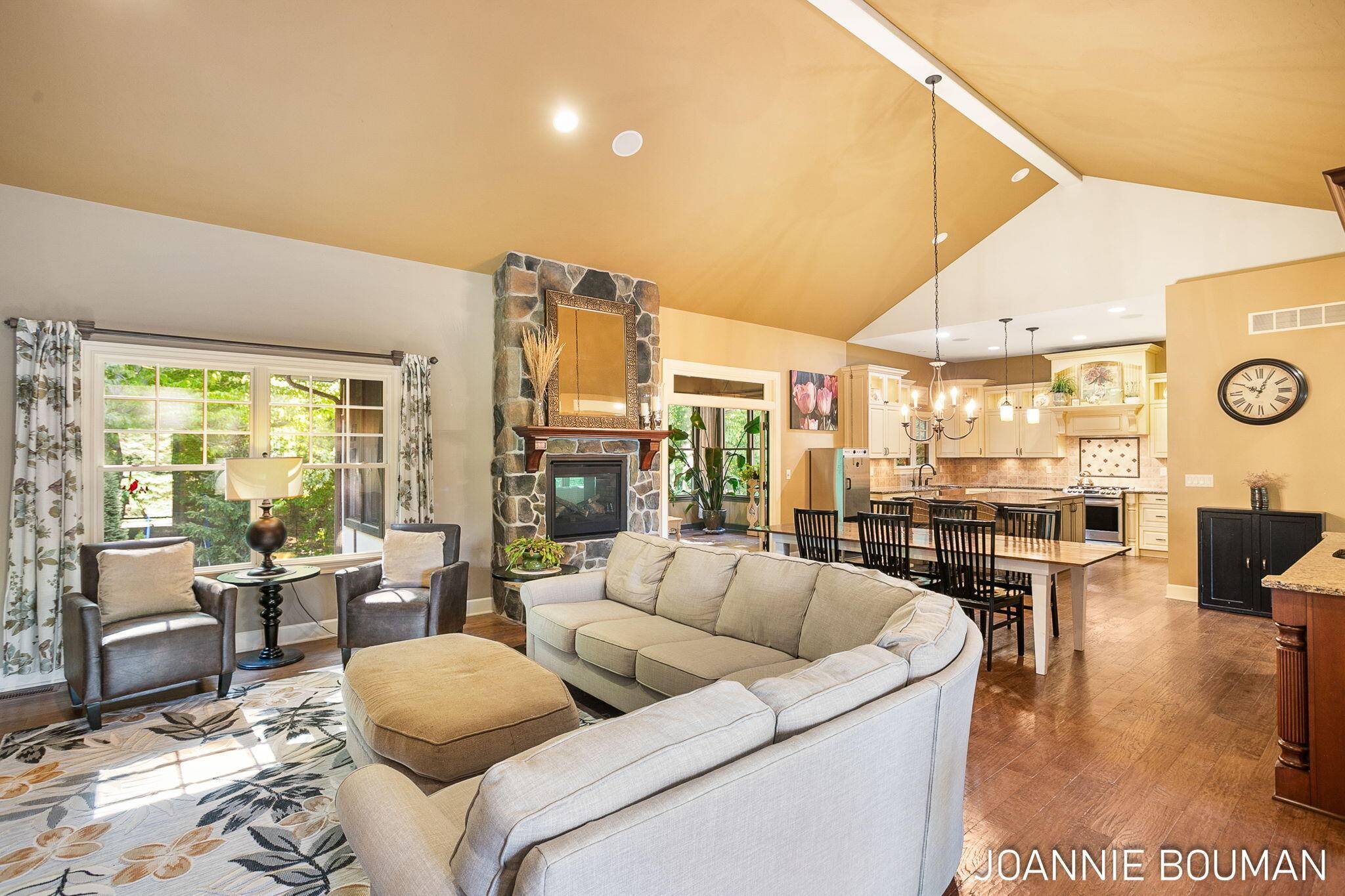 West Olive, MI 49460,15611 River Woods DR