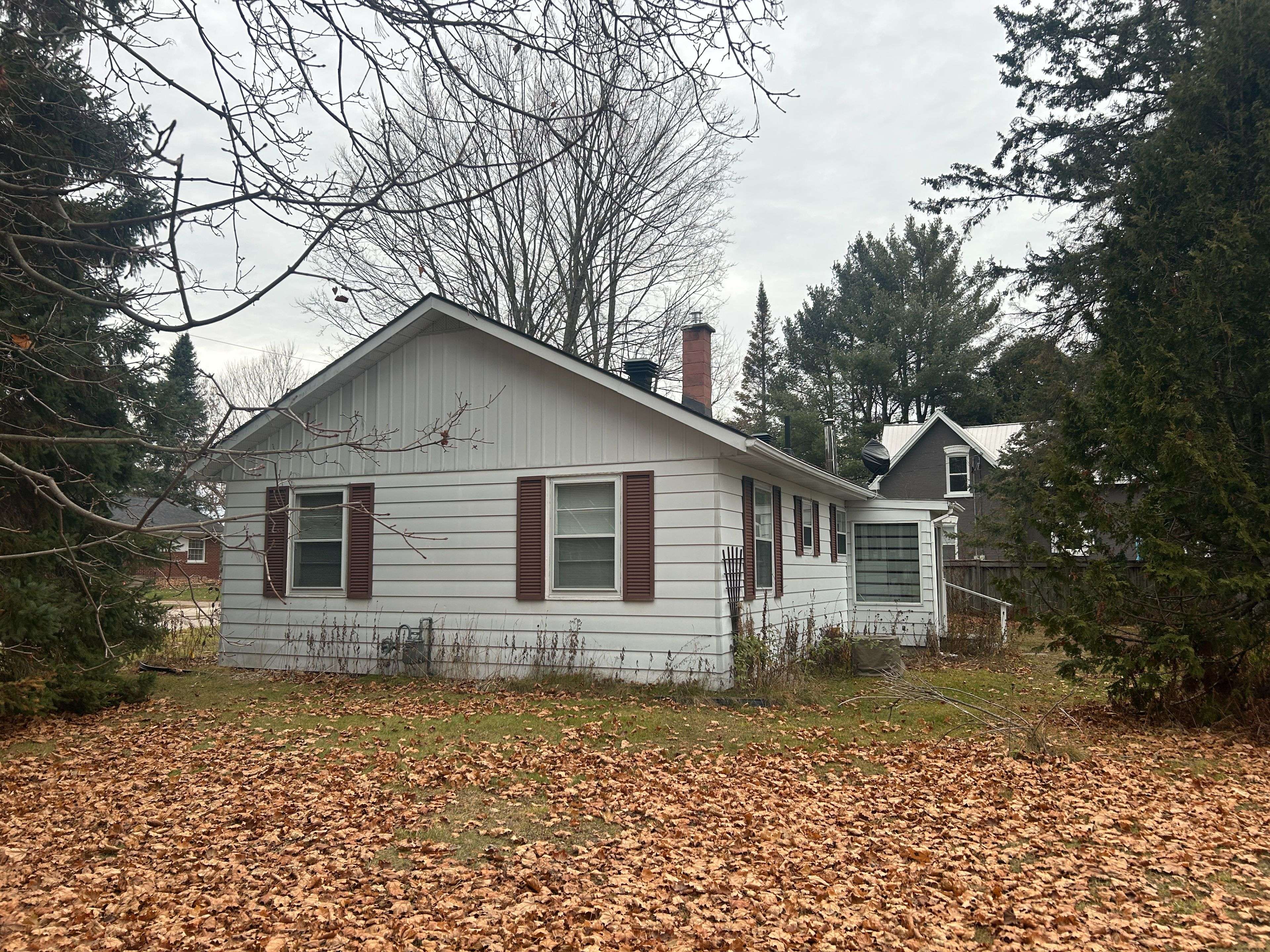 Bracebridge, ON P1L 1J6,66 Front ST