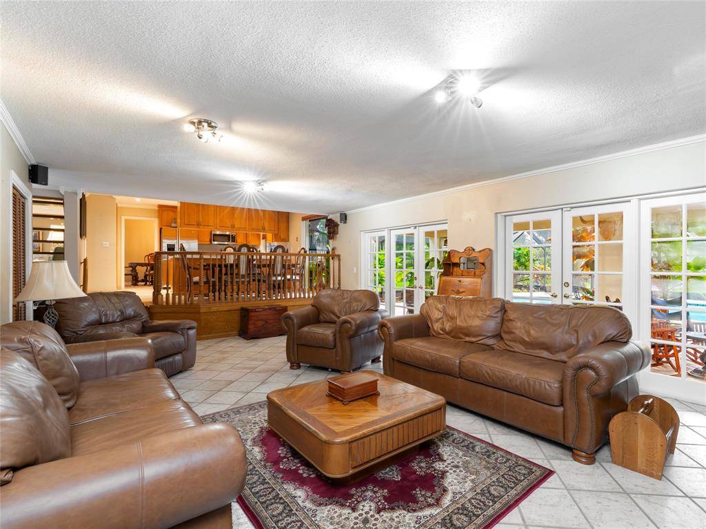 Parkland, FL 33067,6556 NW 87th Ave