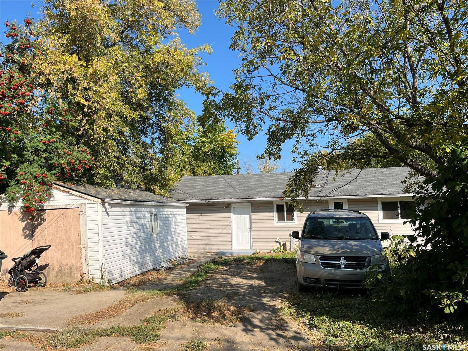 Prince Albert, SK S6V 1H1,59 18th STREET E