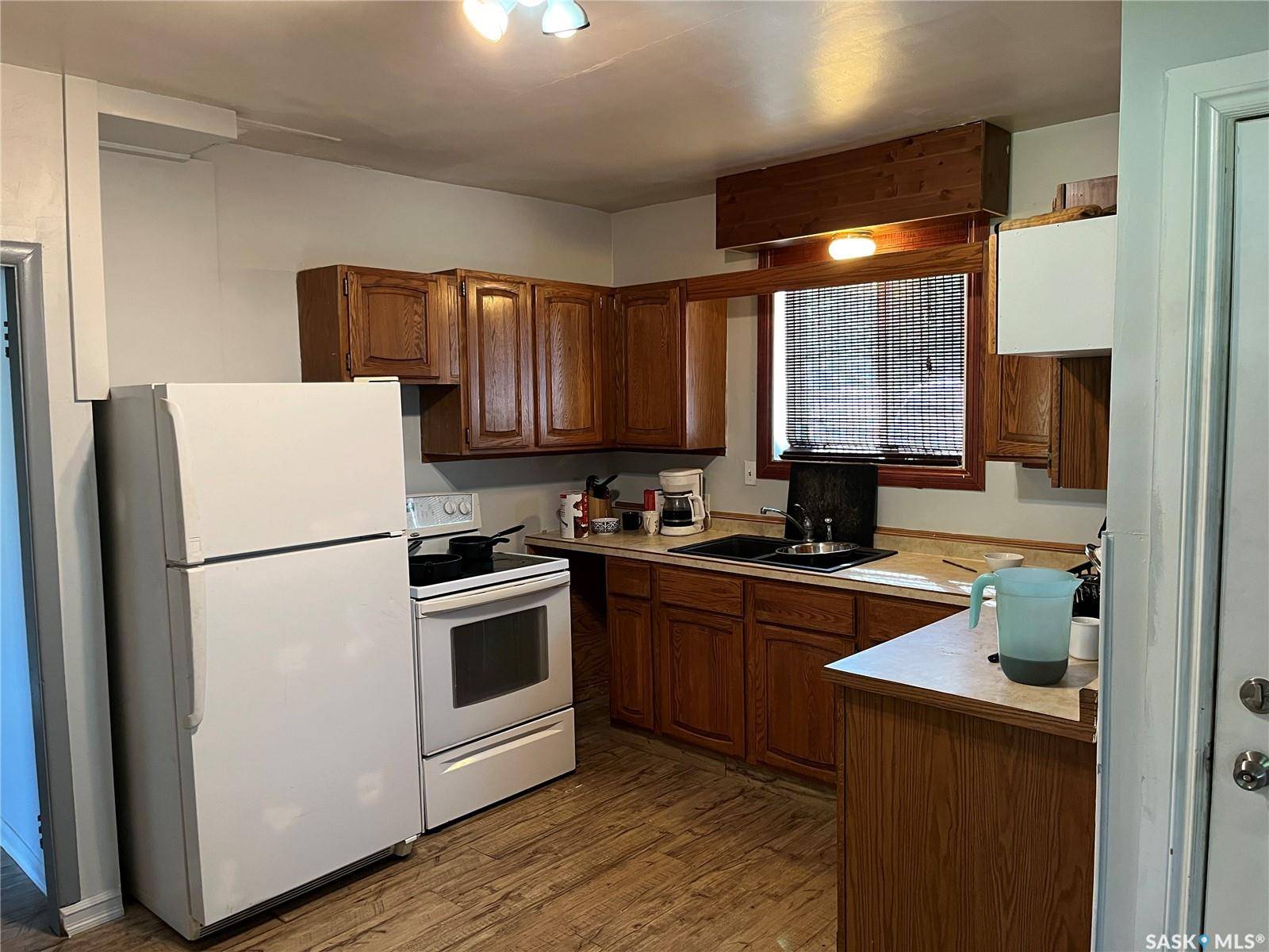 Prince Albert, SK S6V 1H1,59 18th STREET E