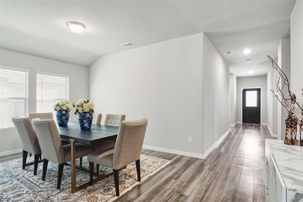 Denton, TX 76207,3608 Kingsgarden Road