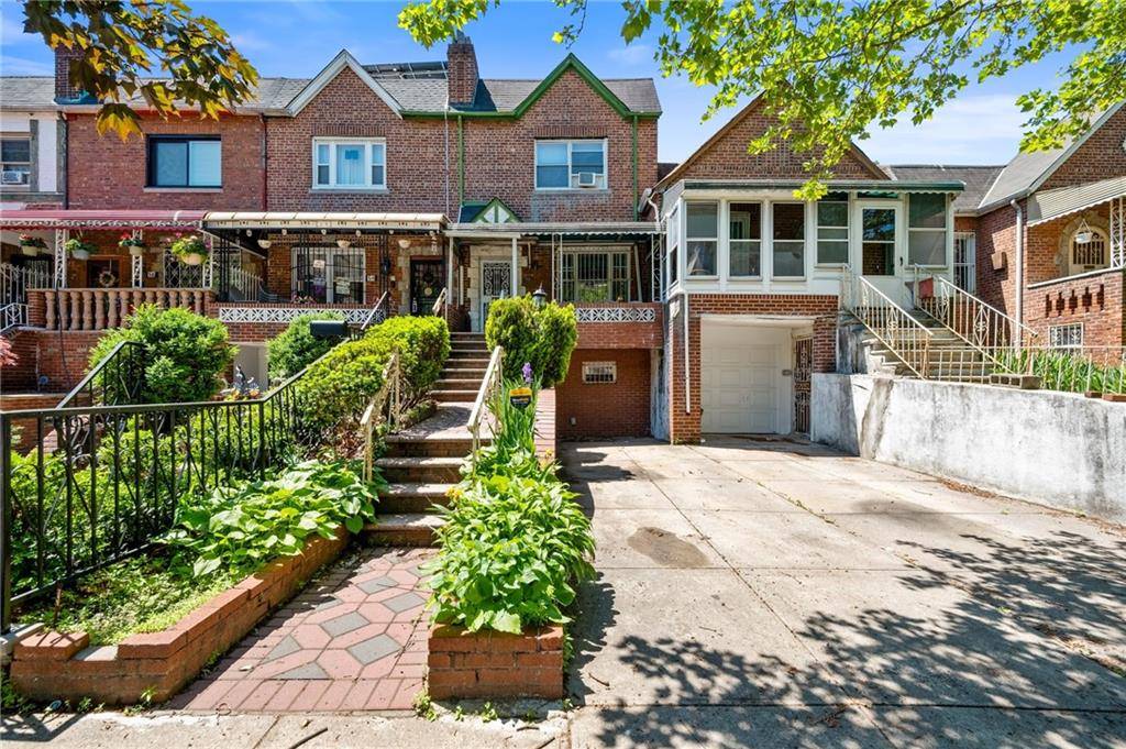 Brooklyn, NY 11212,52 East 92nd ST