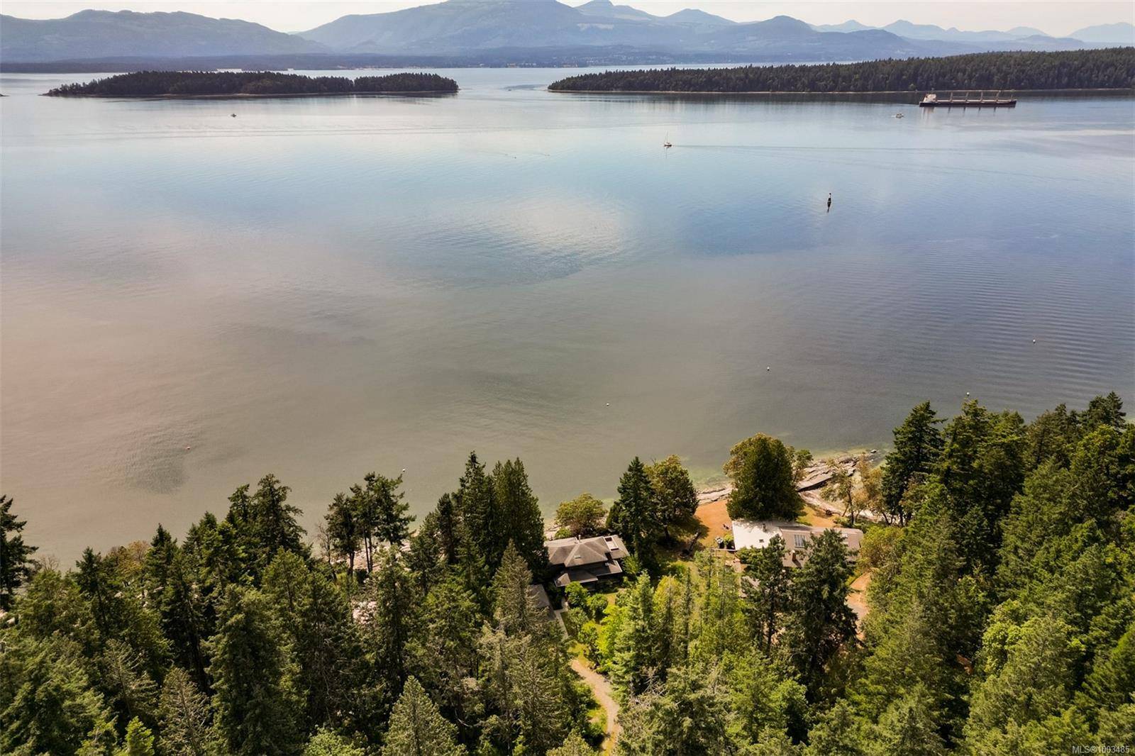 Salt Spring, BC V8K 1A3,114 Arbutus Rd