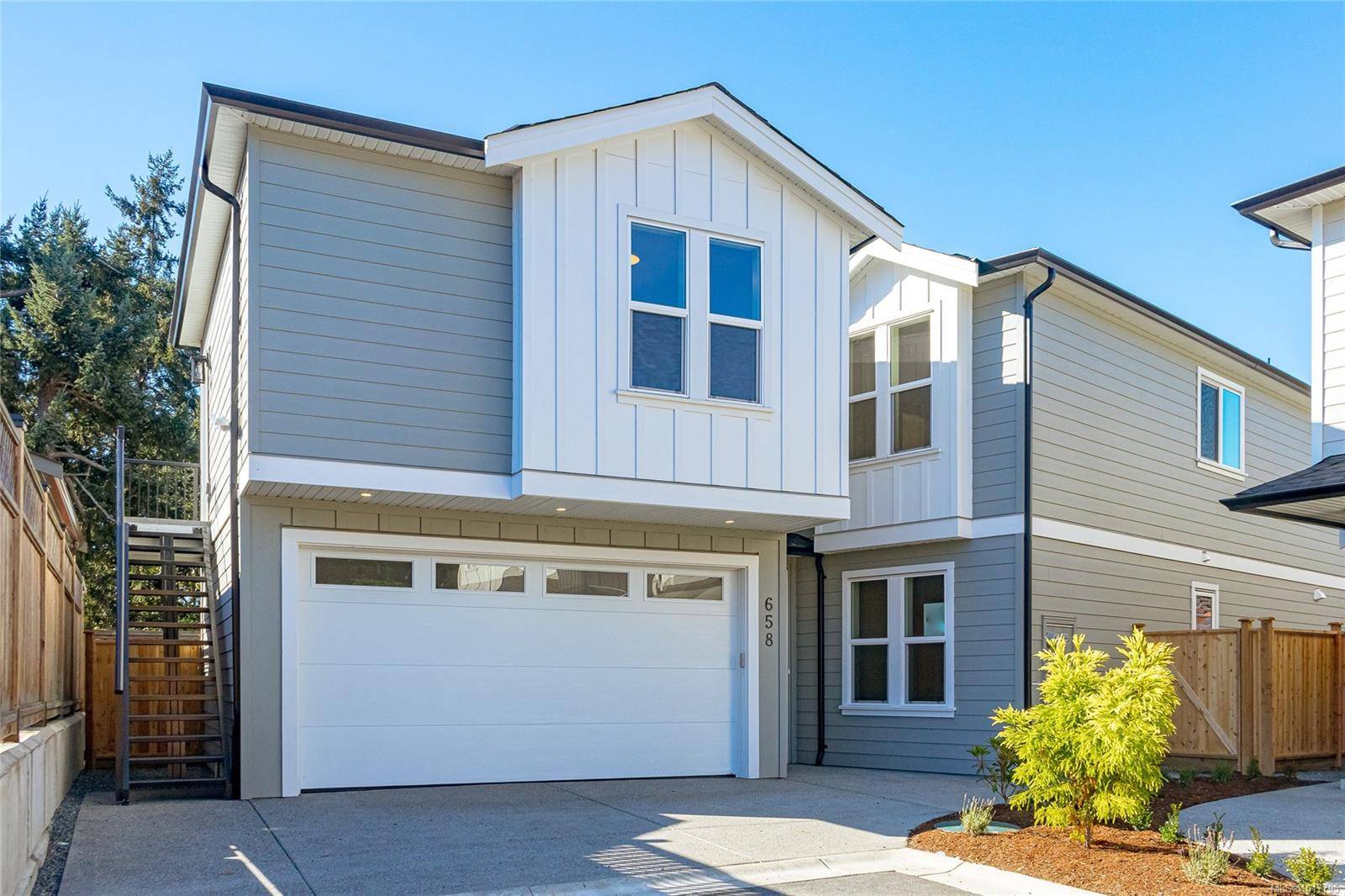 Langford, BC V9B 3N4,658 Wisteria Ridge