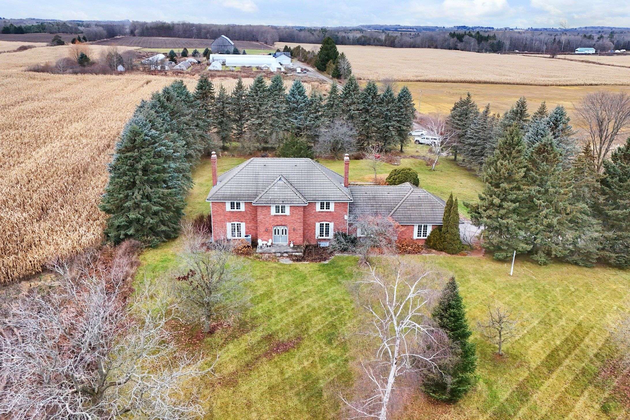 East Gwillimbury, ON L0G 1M0,19654 McCowan RD