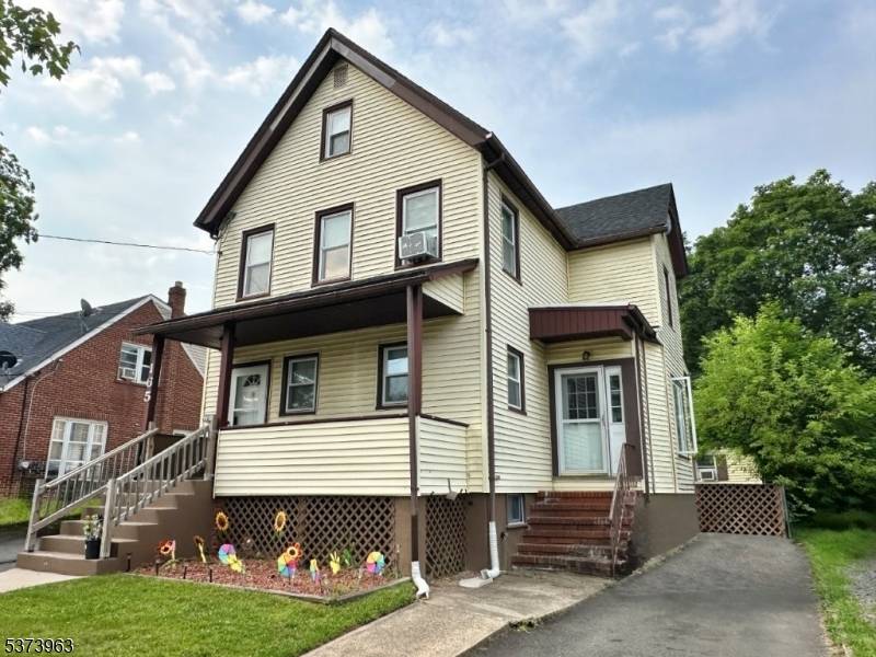 South Bound Brook Boro, NJ 08880,165 Prospect St