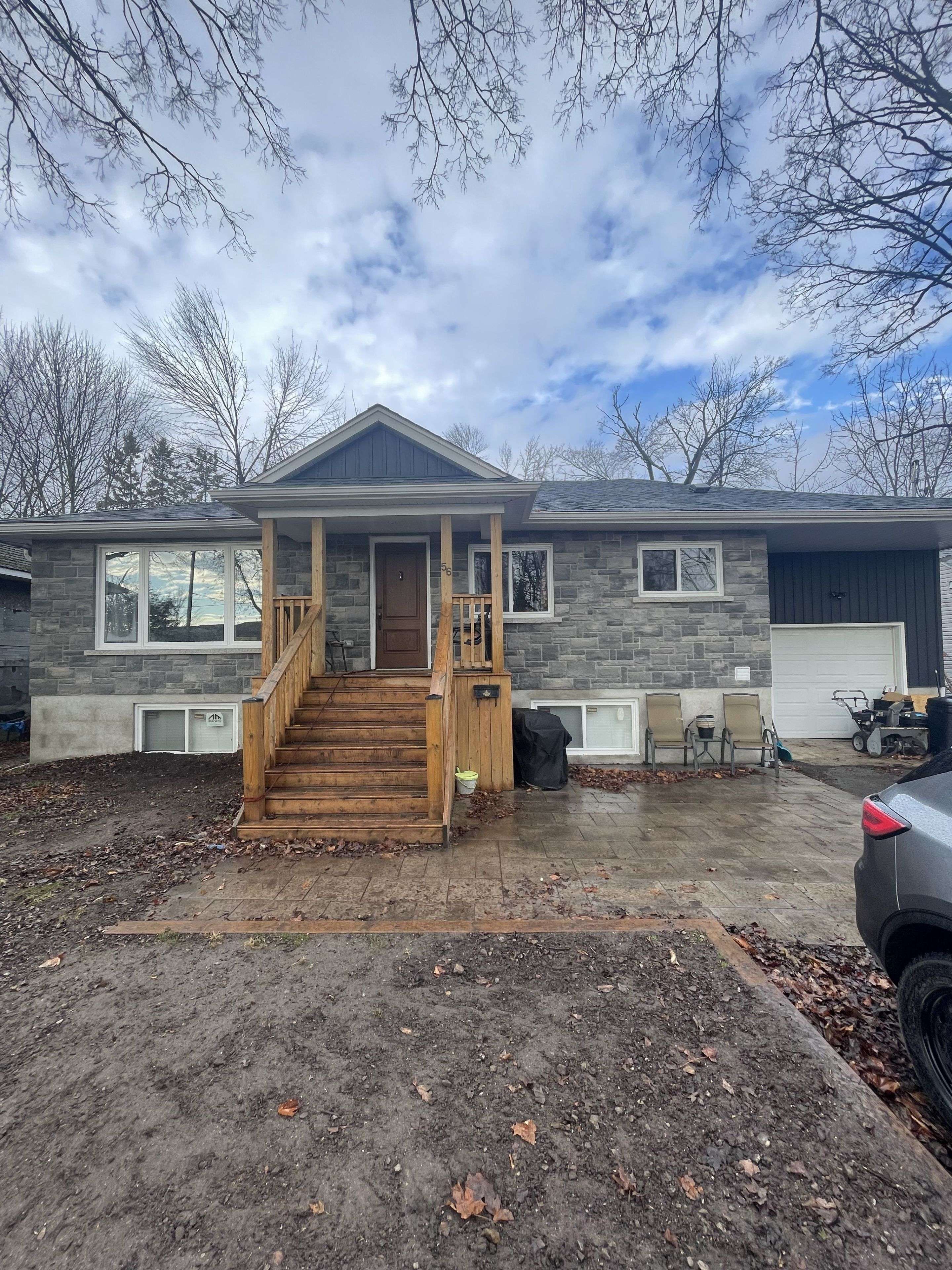 Orillia, ON L3V 1G1,56 Olive CRES