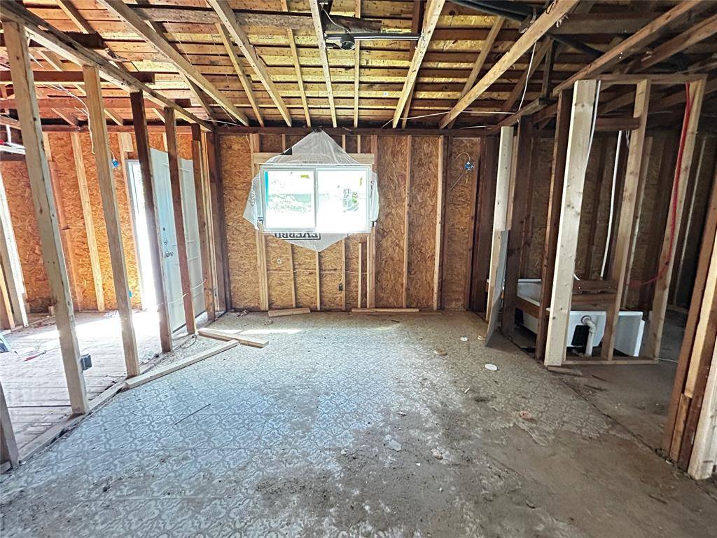 Dallas, TX 75208,818 Hollywood Avenue