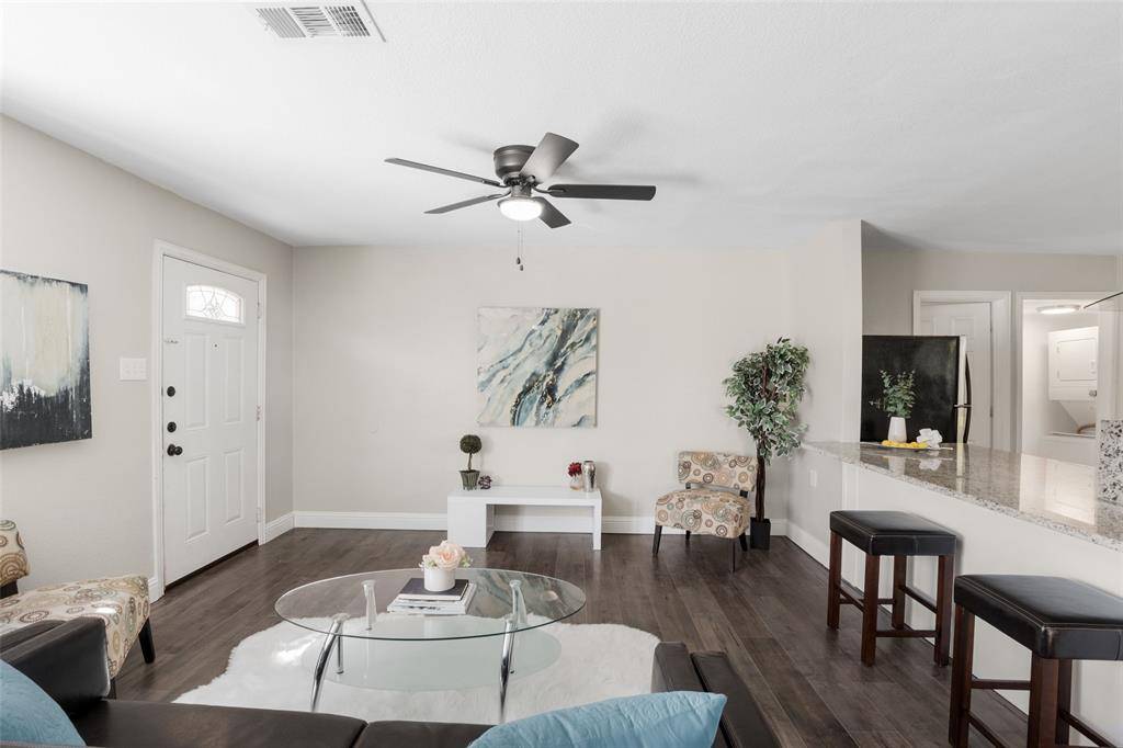 Dallas, TX 75218,11413 Rupley Lane