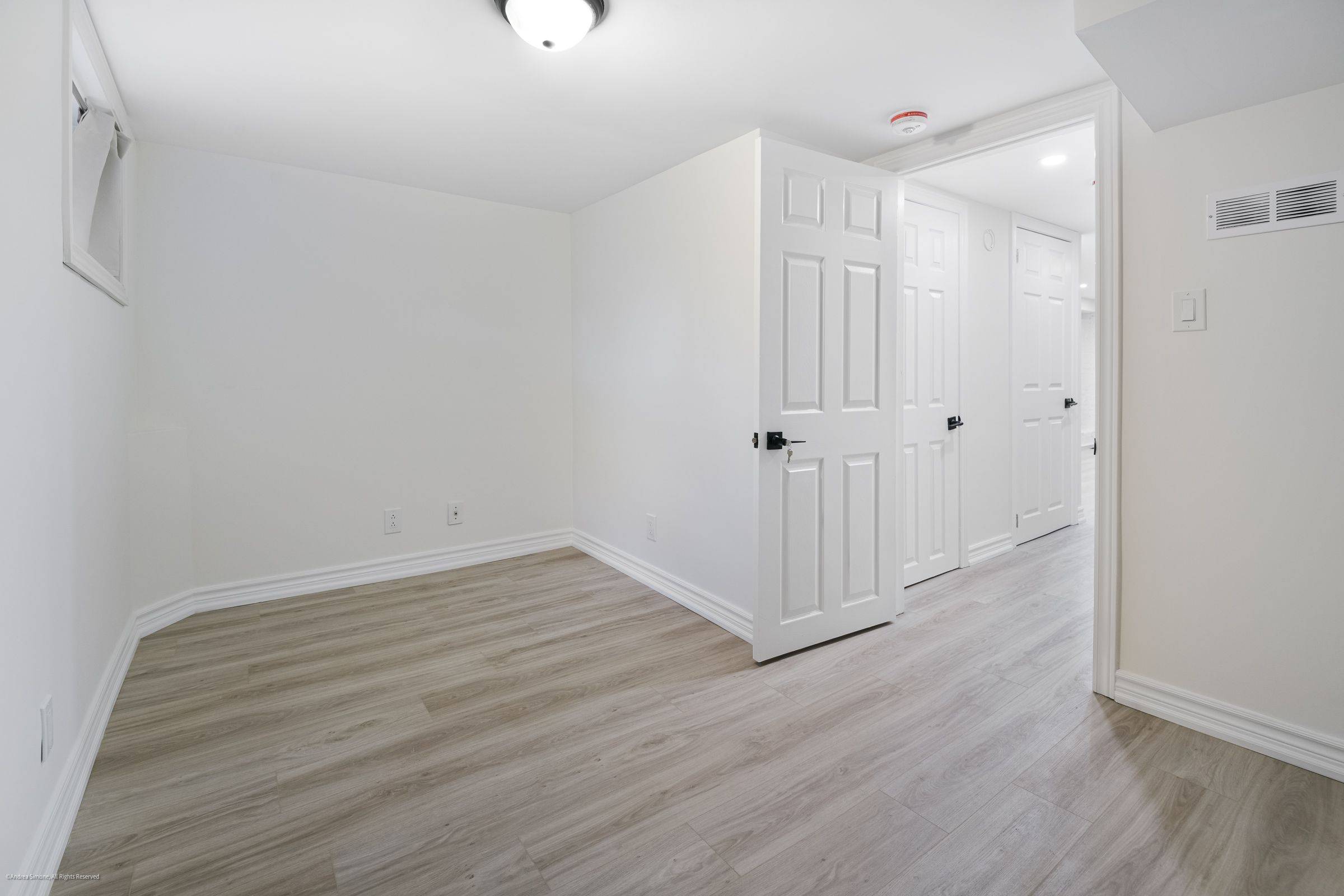 Toronto E03, ON M4C 4K2,208 Cedarvale AVE