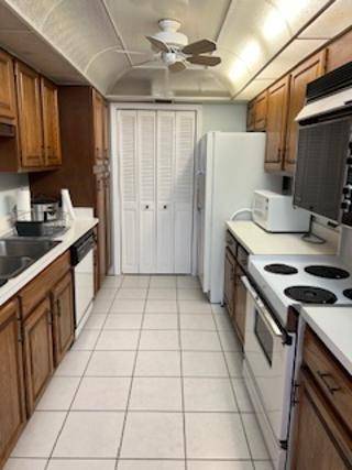 Boca Raton, FL 33487,899 Jeffery Street #703