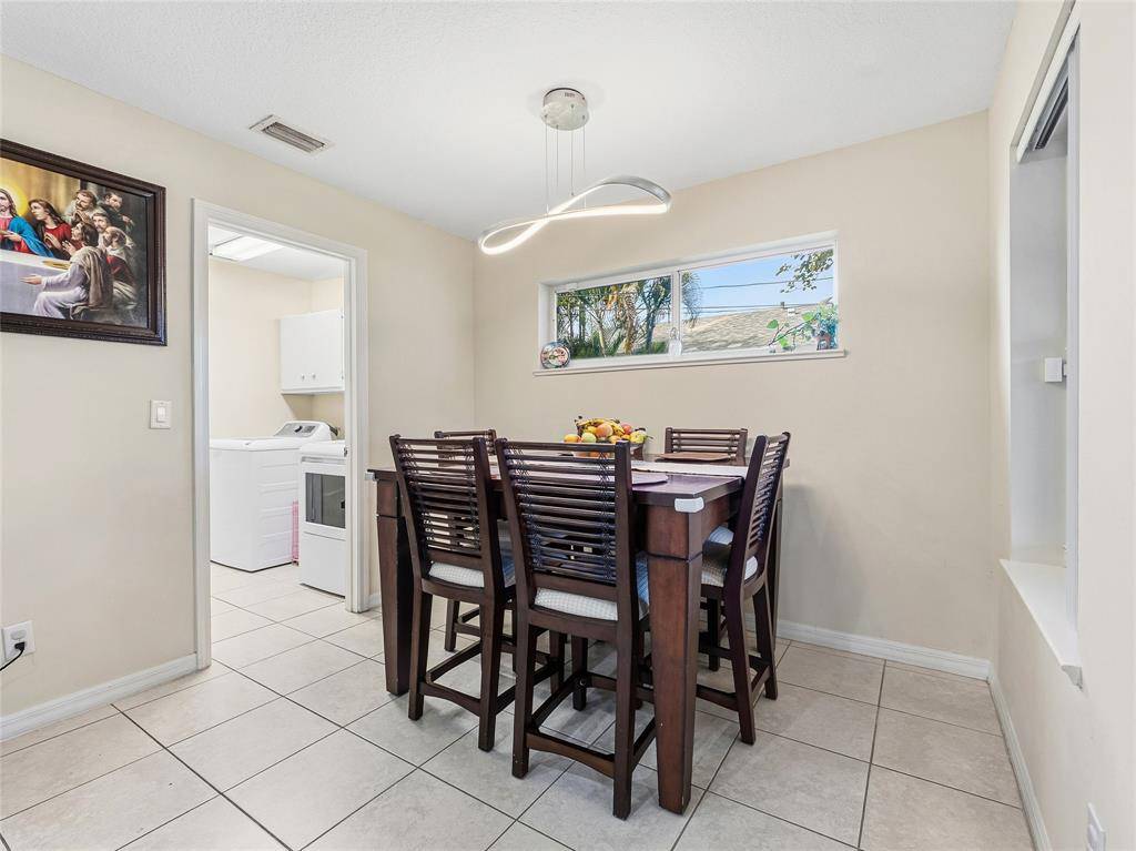 Port St Lucie, FL 34953,2537 SW Deckard Street