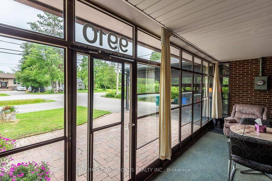 Georgina, ON L0E 1N0,9910 Morning Glory RD