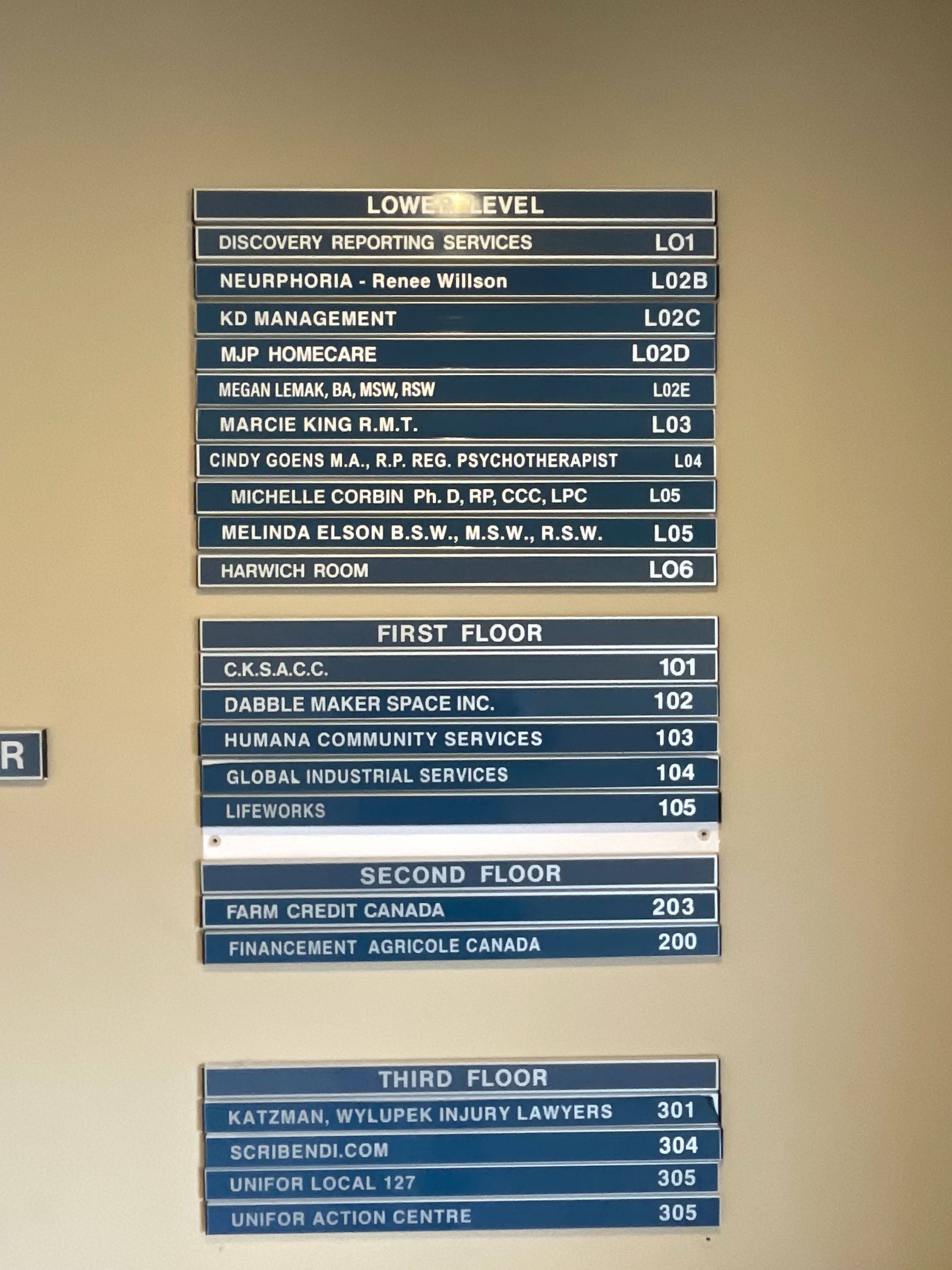 Chatham-kent, ON N7M 0N3,405 Riverview DR