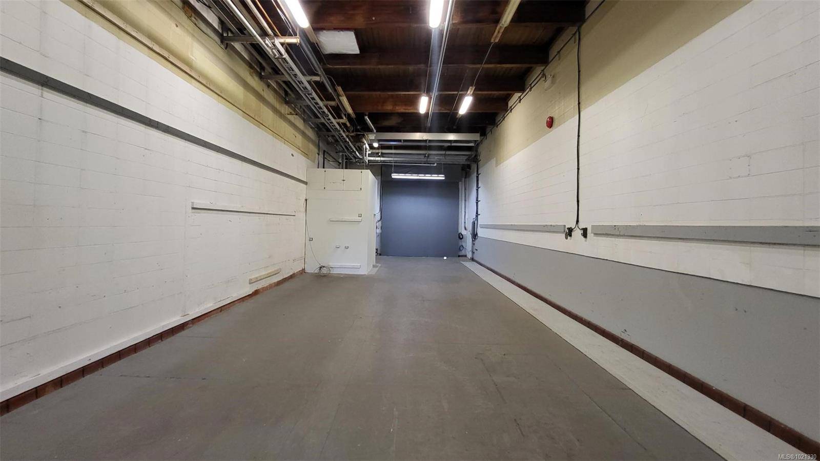 Courtenay, BC V9N 7P4,743 28th St #1