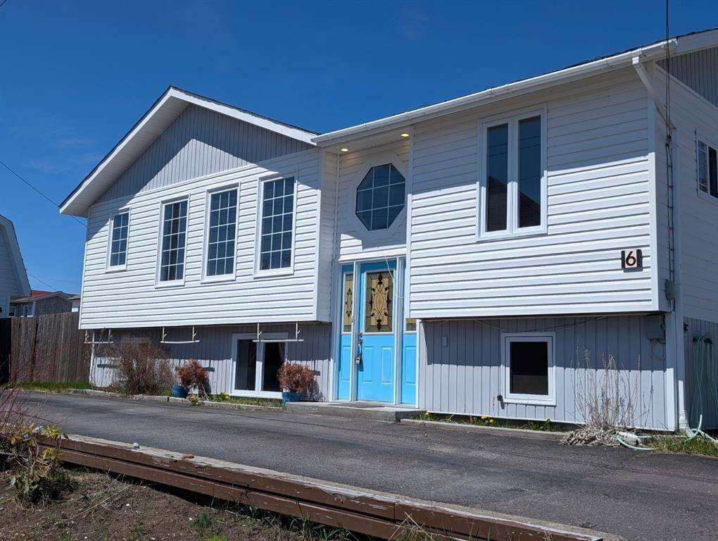 Springdale, NL A0J 1T0,6 Orange Lane