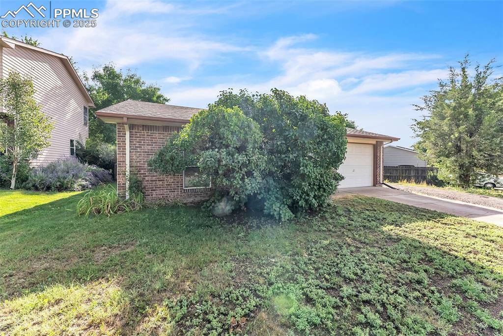 Colorado Springs, CO 80918,4825 Montebello DR