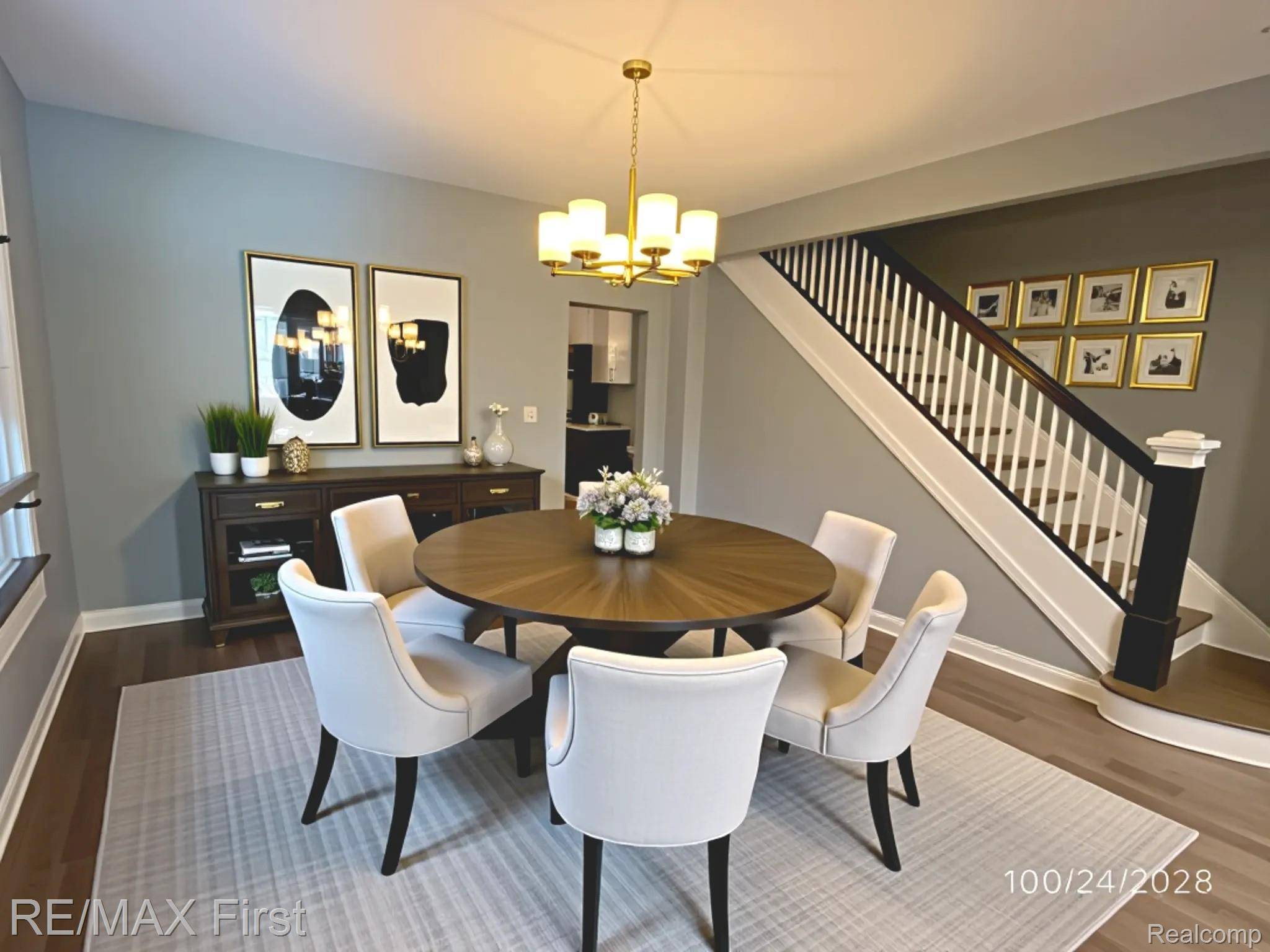 Detroit, MI 48202,229 Leicester CT