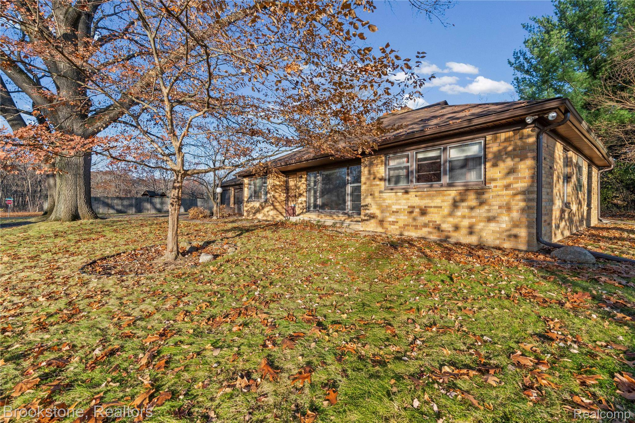 Redford, MI 48239,27220 Puritan ST