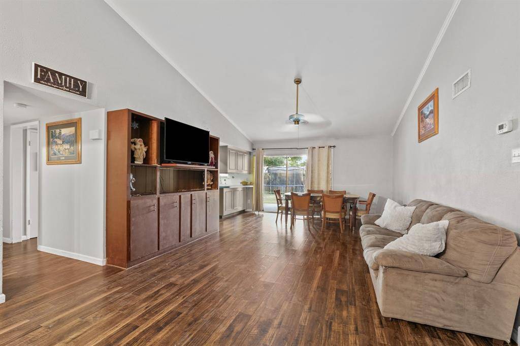 Garland, TX 75043,421 Woodmere Drive