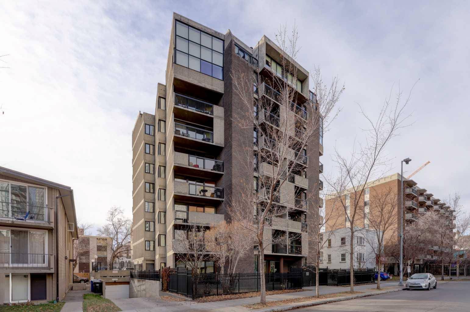 Calgary, AB T2R 0K3,323 13 AVE SW #505