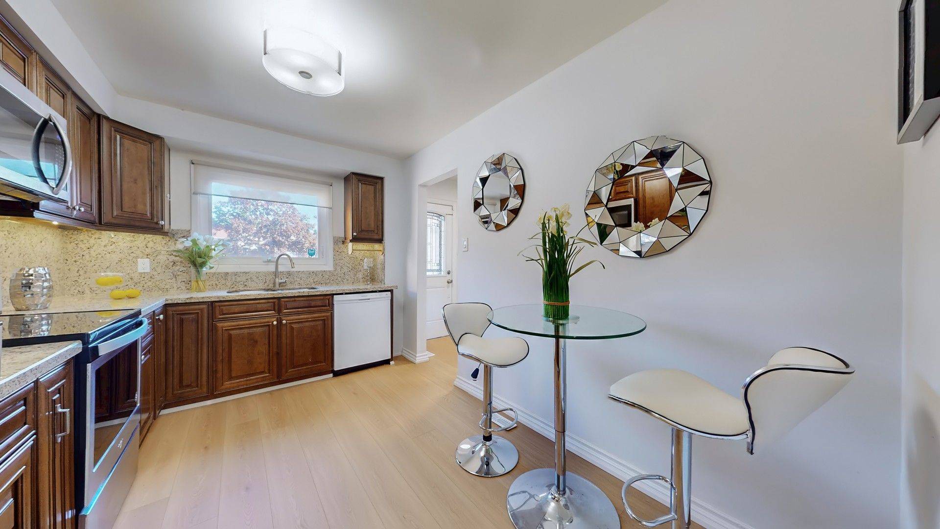 Ajax, ON L1T 1S7,46 Deverill CRES