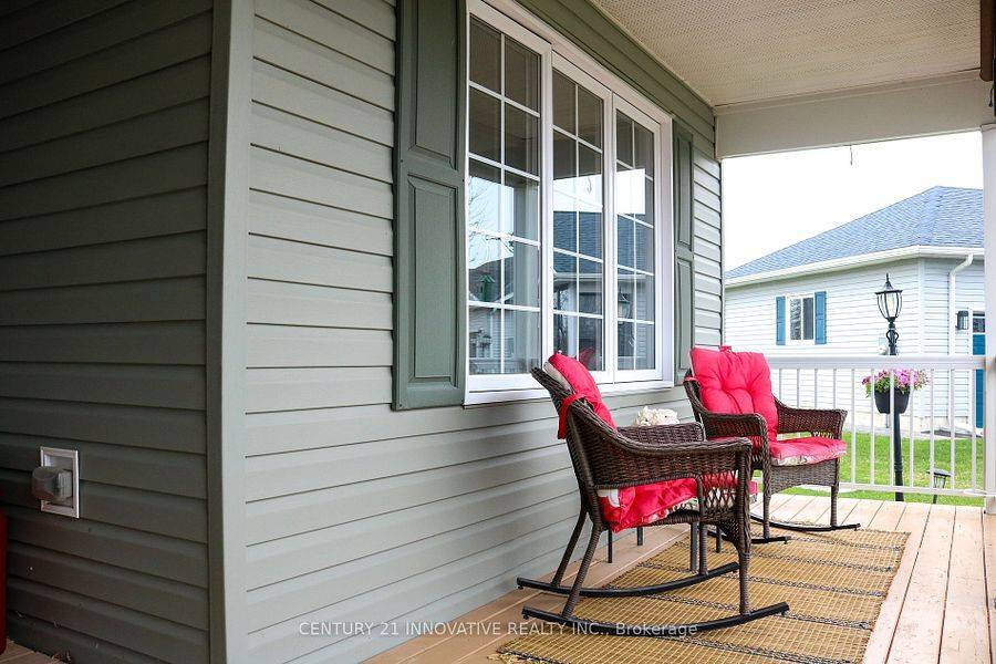 Ramara, ON L3V 8J9,15 Ainsworth DR